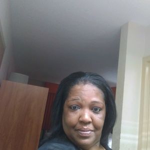 Meet your Posher, Shanita